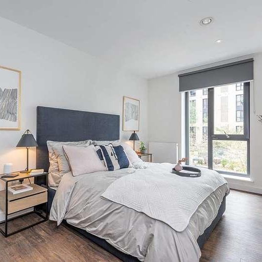 Greenford Quay, Greenford, UB6 - Photo 1