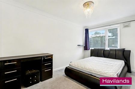 3 bedroom maisonette to rent - Photo 4