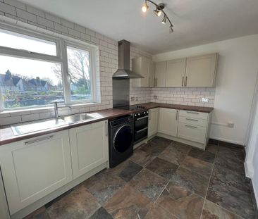 2 bedroom maisonette to rent - Photo 5