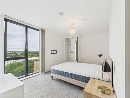 2 bedroom penthouse to rent - Photo 4