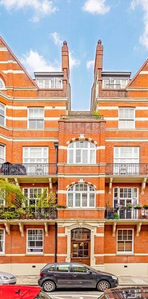 4 bedroom flat to rent - Photo 2