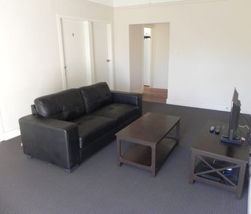 PERFECT ROOMING ACCOMMODATION FOR STUDENTS - CLOSE TO QUT - Photo 6