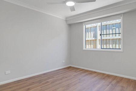 Brand New | Premium 2 Bedroom, 2 Bathroom Living in Newtown - Photo 2