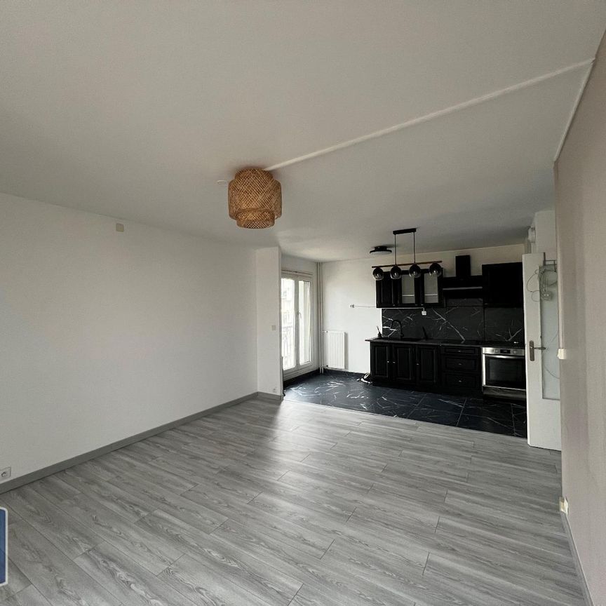 Location Appartement 3 pièces 66m² NEUILLY SUR MARNE 93330 - Photo 1