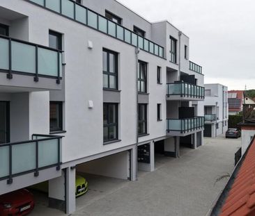 3-Zimmer-Neubau mit Balkon, PV-Strom & Schreinerküche – barrierefrei! - Foto 1