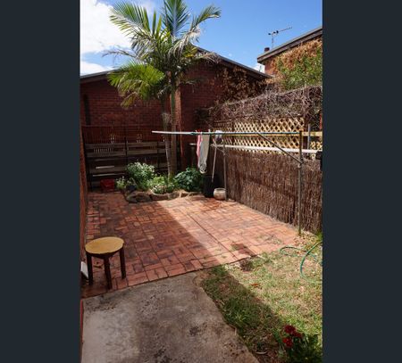 2/453 The Parade, Kensington Gardens, SA 5068 - Photo 3