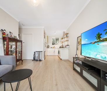 Comfortable & Convenient 2-Bedroom Unit - Photo 1