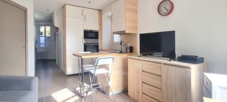 NANCY CHARLES III - Photo 3