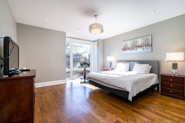 For Lease - 209B Glengarry Avenue, Toronto, Ontario - Photo 1