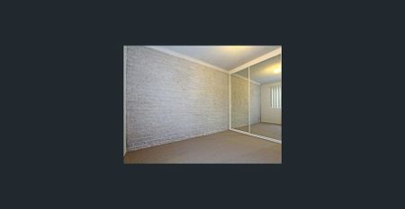 Modern 2 Bedroom Unit with Lock-Up Garage - Photo 3