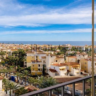 Alquiler de piso en Avenida Roentgen, 7 - Photo 1