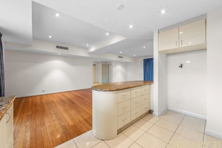 South Perth Stunner&comma; Available Now&excl; - Photo 4