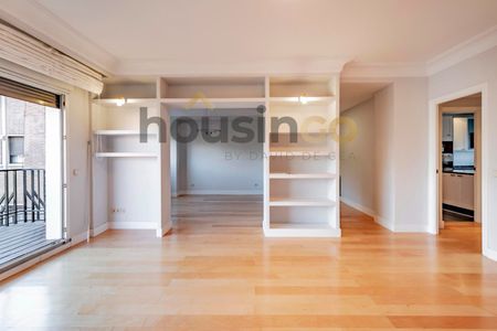 Penthouse for rent in Madrid (Chamartin) - Photo 3