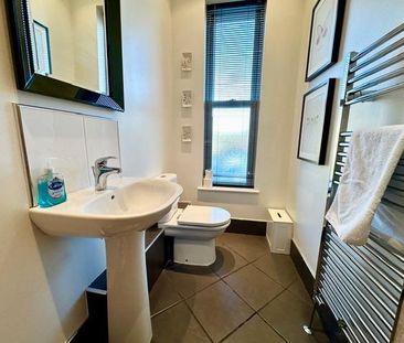 1 bedroom flat to rent - Photo 5