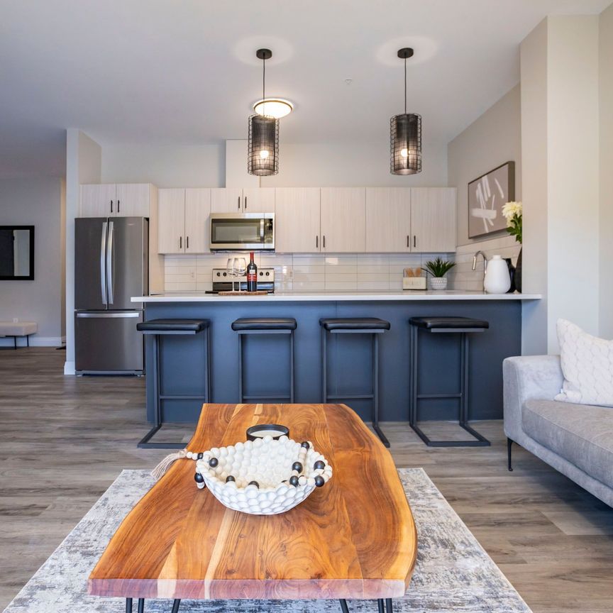 For Lease - 555 Teeple Terrace Unit# 407, London South, Ontario - Photo 1