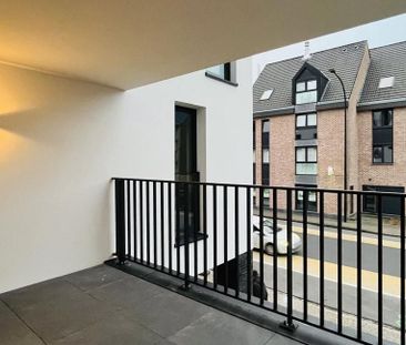 Appartement te huur in Ronse voor € 675 met 1 slaapkamer - Photo 1