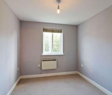 Richard Hillary Close, Willesborough, Ashford, TN24 - Photo 4