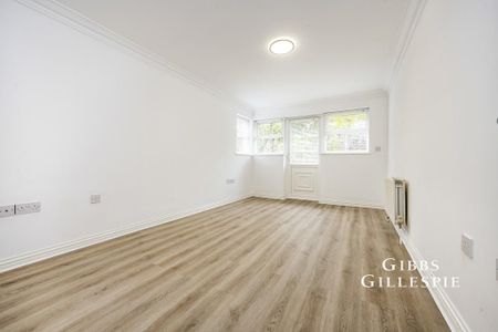 4 bedroom detached house to rent - Photo 3