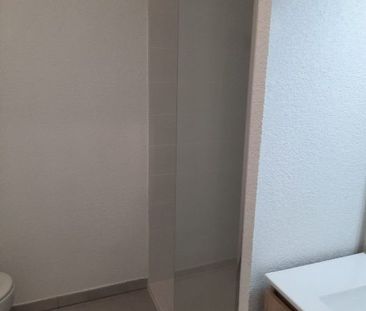 T2 AVEC LOGGIA ET PARKING COUVERT - Photo 4