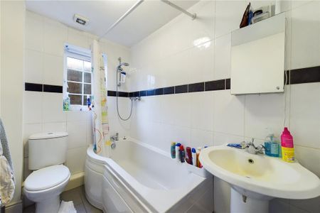 1 bedroom maisonette to rent - Photo 4