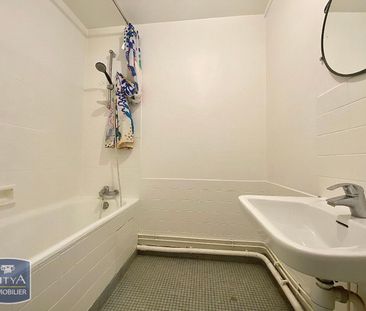 Location Appartement 2 pièces 49m² VELIZY VILLACOUBLAY 78140 - Photo 3