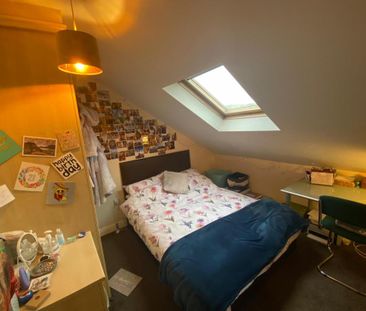 3 bedroom flat to rent - Photo 6