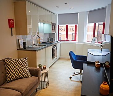 Studio to rent - Photo 1