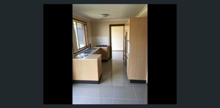 Comfortable Family Home in a Convenient Location - Photo 5