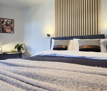 Welcome to the next level of co-living in this brand new house of 6... - Photo 6