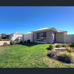 17 Hamelin Street, Two Rocks, WA 6037 - Photo 3