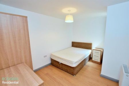 Apt 3, 108-110 Eglantine Avenue, Belfast, BT9 6EU - Photo 2