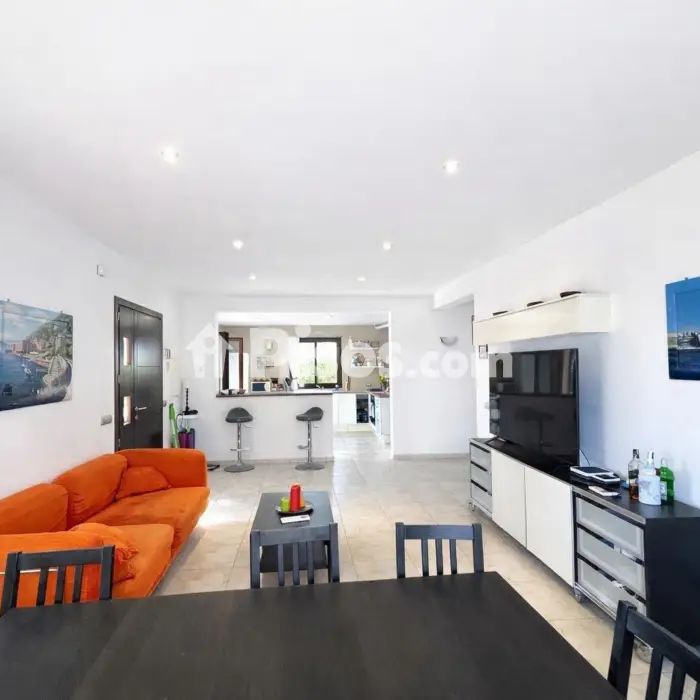 Casa en alquiler en Carrer Penyes, cerca de Carrer de Garonda - Photo 1