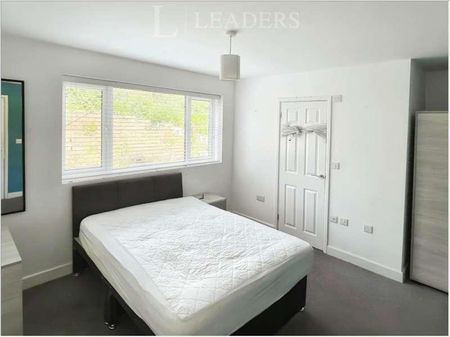 Great Park Road, Rotherham, S61 - Photo 4