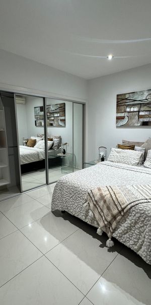 Benowa - Photo 1