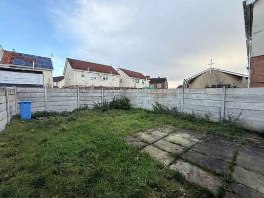 3 bedroom house to rent Hillside Avenue, Liverpool, Merseyside, L36 - Photo 1