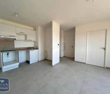 Location Appartement 2 pièces 42m² AVIGNON 84000 - Photo 3