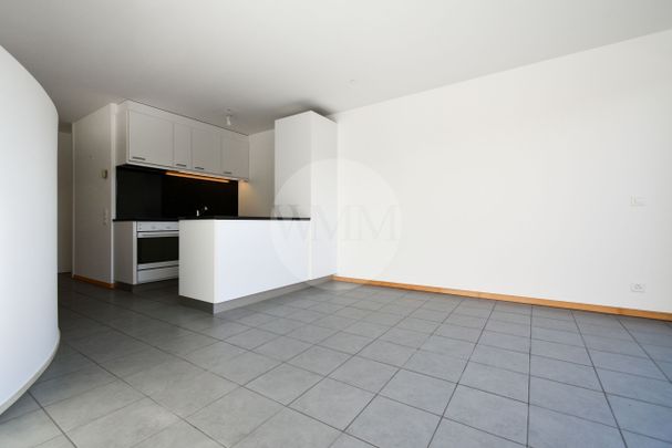 MODERN STUDIO WITH WIDE TERRACE - Photo 1