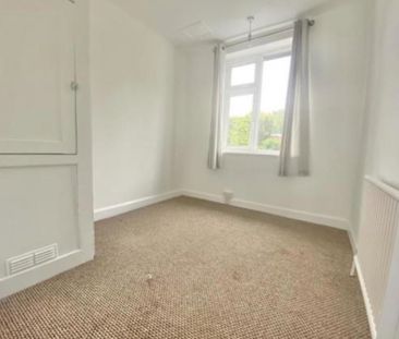 3 Bed Semi-Detached House, Milton Road, LU1 - Photo 3