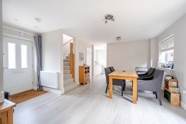 3 bedroom detached house to rent - Photo 1