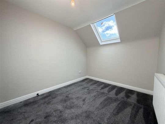 High Street, Neston, CH64 - Photo 1