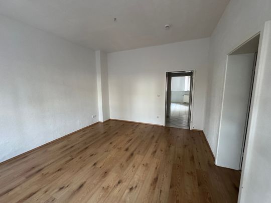 Erdgeschoss Wohnung. Nähe Hangetal. - Photo 1