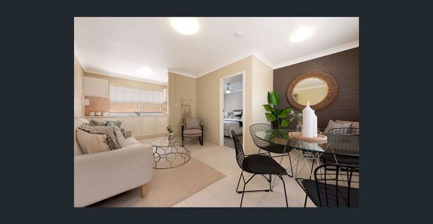 Prime Location! Convenient 1 Bedroom Taringa Unit. - Photo 1
