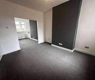 David Street, Grimsby, DN32 - Photo 3