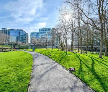 Lakeside Drive, North Acton, NW10 - Photo 1