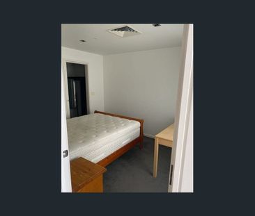 HIGHRISE VIEWS, TWO BEDROOM UNFURNISHED APARTMENT/ONE BEDROOM + XL ... - Photo 4