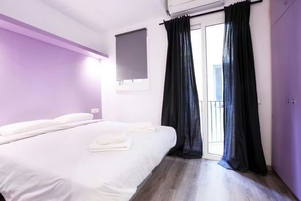 Carrer de Picalquers, Barcelona, Catalonia 08001 - Photo 1