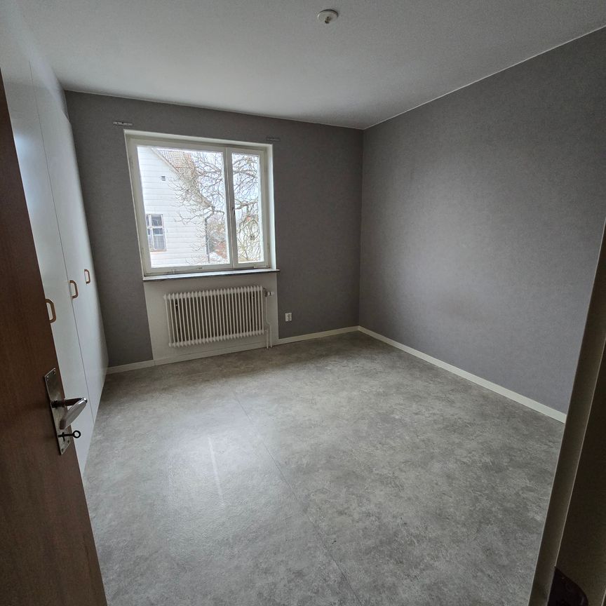 Tingshusgatan, Sköldinge - Foto 1