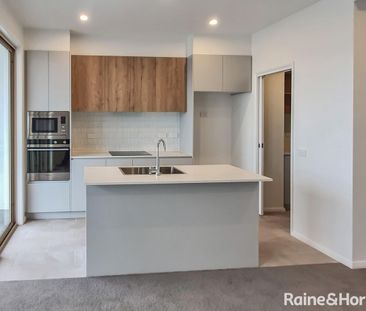 Modern four bedroom townhouse in the heart of Googong - Photo 6