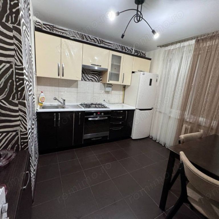 Garsonieră în zona Costin Georgian - Fotografie 2