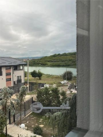 VILA EXCLUSIVISTA 4 CAM VALEA ADANCA LAC EZARENI PRIMA INCHIRIERE - Fotografie 3